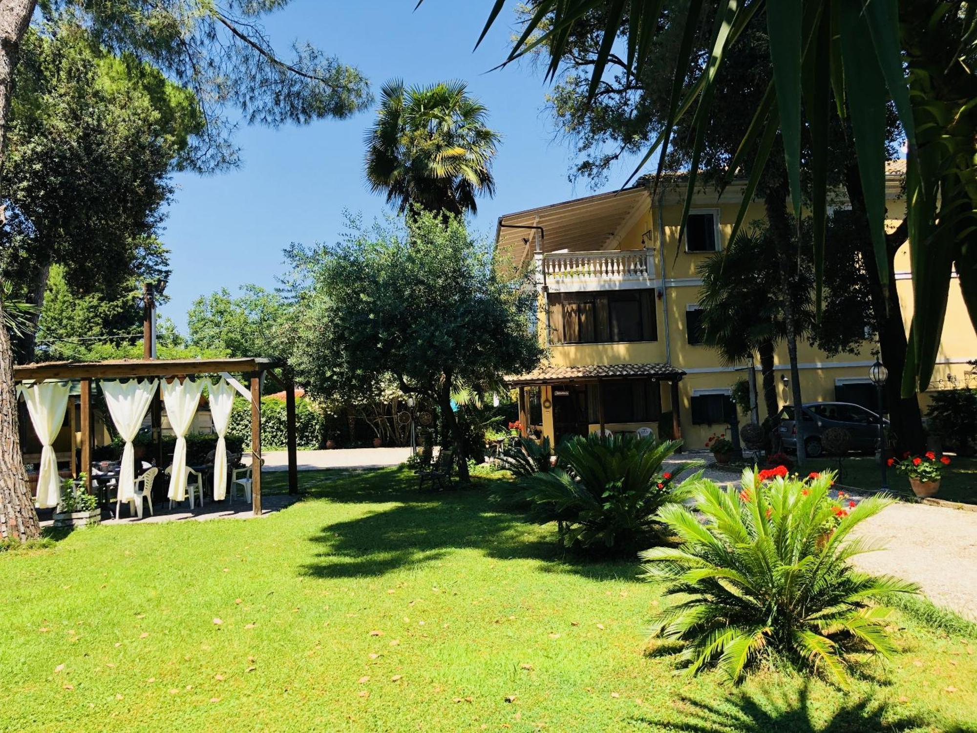 Villa Berghella Montesilvano Marina Extérieur photo